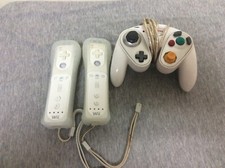 Official OEM Nintendo Wii White Pair Remote Controllers & Game Stop Turbo Cont.