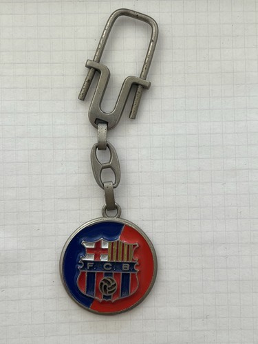 Porte clefs clé barcelone - porte,