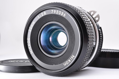 Objectif grand angle nikon - angle, ai