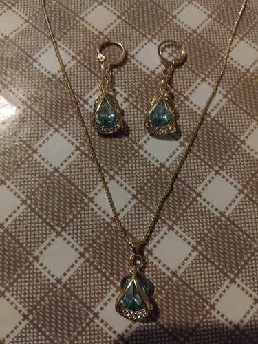Ensemble bijoux - de,