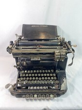 Machine à écrire Remington