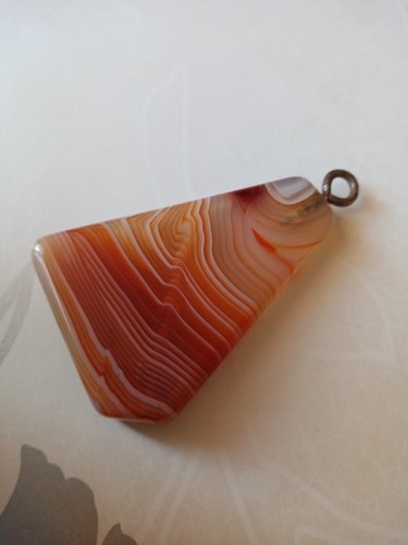 Pendentif pierre semi - un,