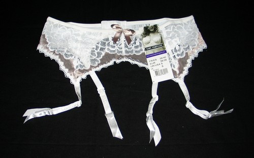 Porte jarretelles dentelle - porte-jarretelles,