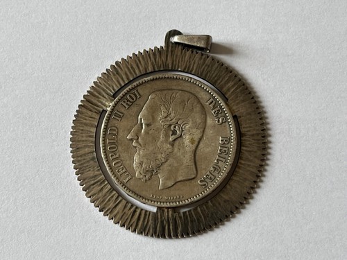 Bijoux pendentif avec monnaie - bijoux,