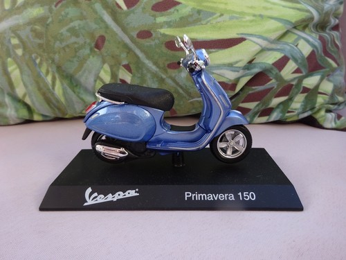 Modèle réduit vespa - 1/18,