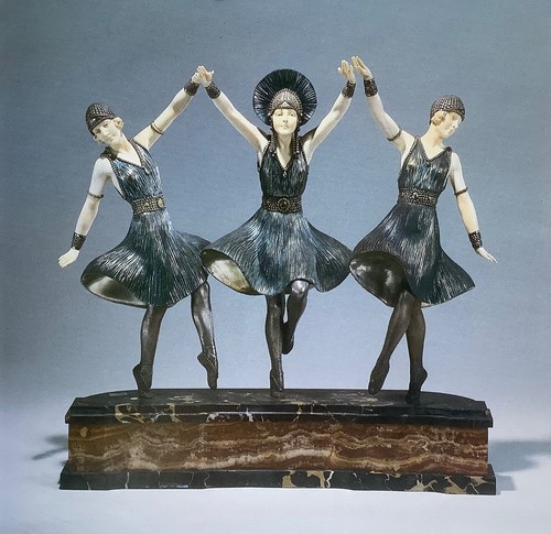 Chryselephantine sculpture - sculpture, in