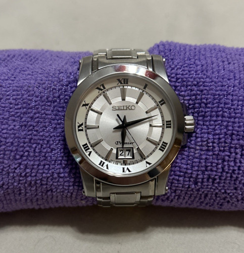 Seiko premier quartz sapphire - quartz,