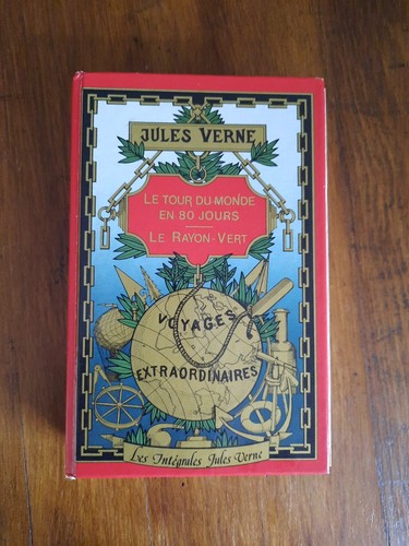 Livre tour monde - tour, en