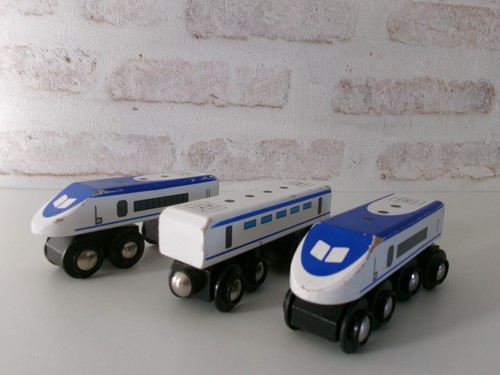 Train bois avec 2 - bois,