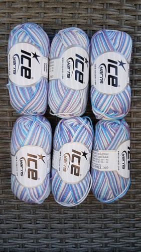 Lot pelotes de coton - de,