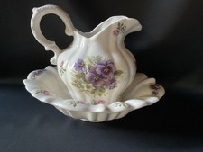 broc et cuvette de toilette ancien 