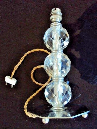 Ancien pied lampe - lampe, trois