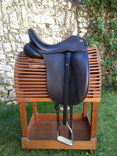 Selle dressage noire marque - selle,