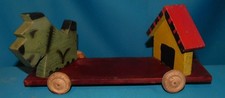 OLD SHOOTING TOY. POLYCHROME WOODEN DOG AND NICHE. L 32cm H 15cm . 1920