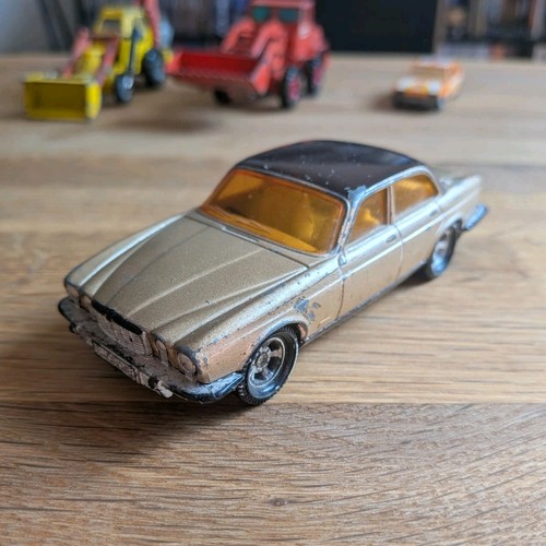 Matchbox superkings jaguar - matchbox,