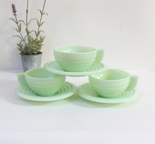 Tasses 1930 opaline vert - 1930,