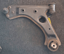 Bras oscillant de suspension