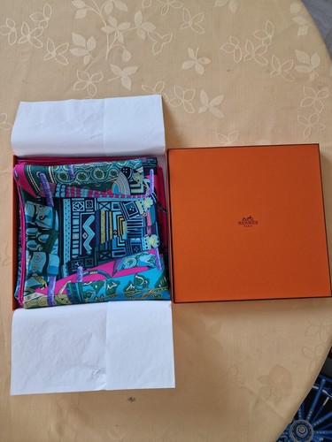 Hermès carré 90cm neuf - hermès, 90*90cm_neuf