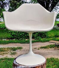 Mid Century Modern Eames Era Tulip Rolled Fiberglass Dining Arm Chair