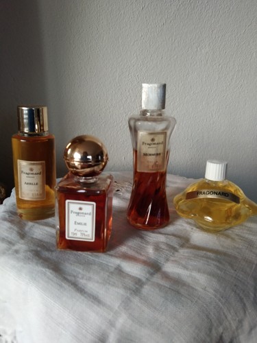 Lot miniatures de parfums - lot,