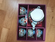 SERVICE A THE EN PORCELAINE