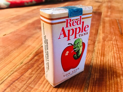 Red apple tans cigarette - red,