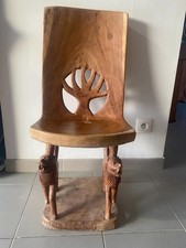FAUTEUIL AFRICAIN SCULPTE EN