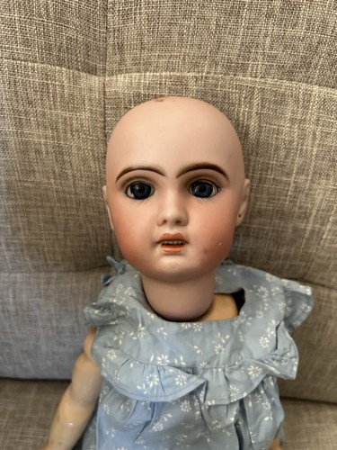 Jolie poupée ancienne bebe - poupÉe,
