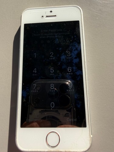 Apple iphone 2016 - se, (a1723)