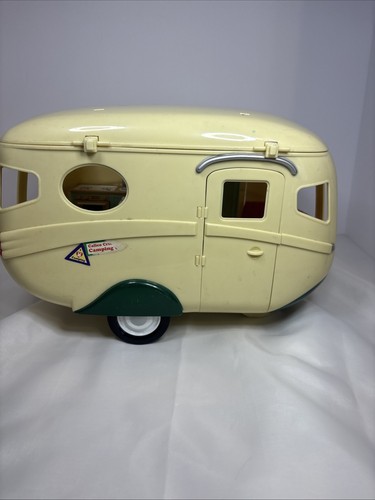 Calico critters caravan - critters,