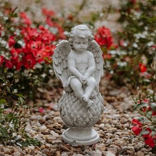 Ange sur boule décoration