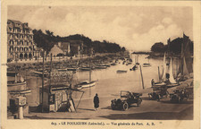 LE POULIGUEN 44 Le PORT Borne MICHELIN animated old cars boats 1932