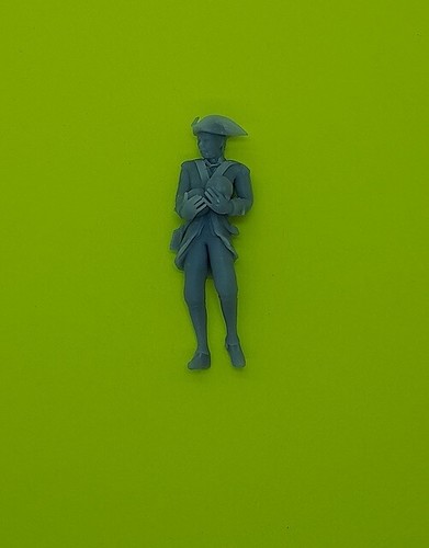 Figurine officier qui porte - , 2