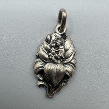 Petite Médaille religieuse