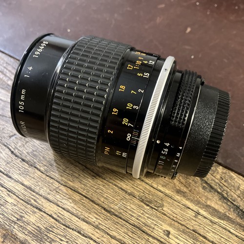 Nikon prime lens - lens, 105mm