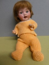 Poupée ancienne: craquant petit bébé-caractère PM 914 taille 6/0. 19 cm.