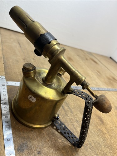 Old tool outil ancien - old,