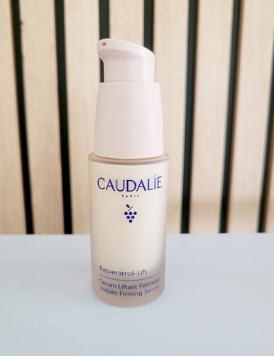 Caudalie resveratrol lift - caudalie,