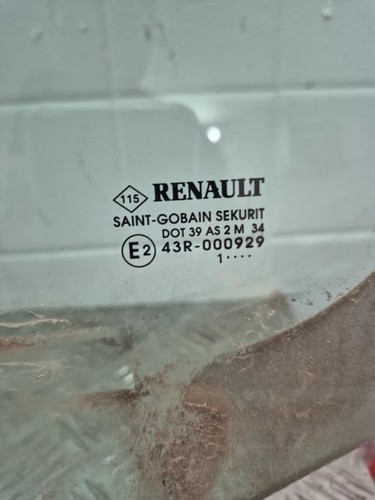 Vitre avant gauche renault - vitre,