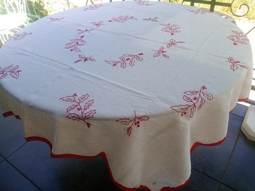 Nappe carrée ancienne