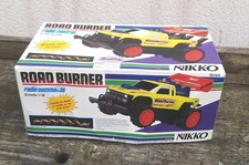 VINTAGE NIKKO ROAD BURNER VOITURE TÉLÉCOMMANDÉE VINTAGE EN BOÎTE 