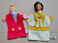 2  MARIONNETTES à MAIN  pour