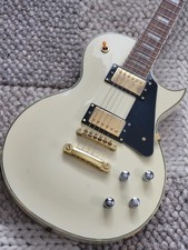 Ancienne Guitare Électrique