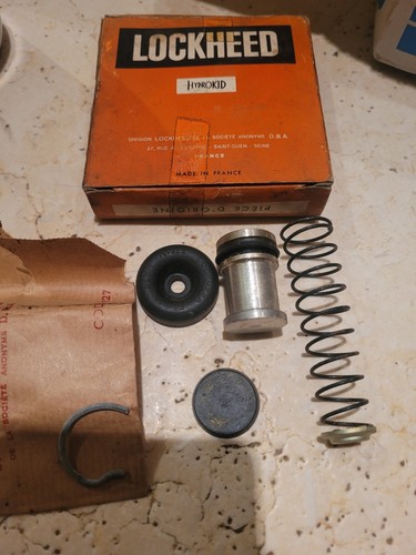 Nécessaire cylindre emetteur - nécessaire,