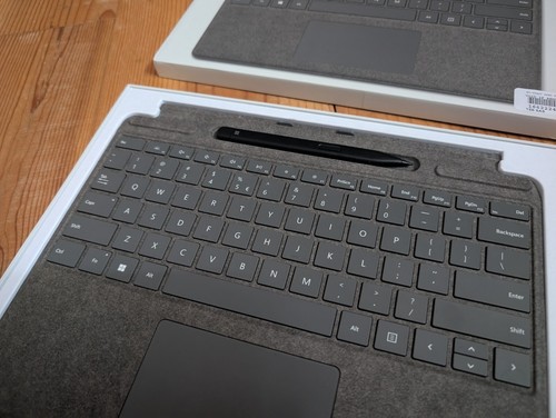 Microsoft surface pro - pro, x
