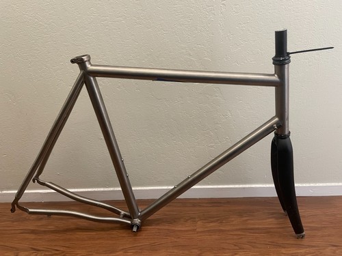 Seven cycles titanium road - seven,