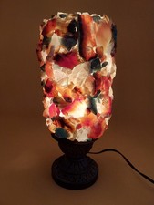 Lampe en pierre semi