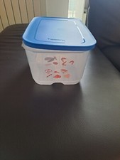 TUPPERWARE NEUVE  BOITE  FRIGO