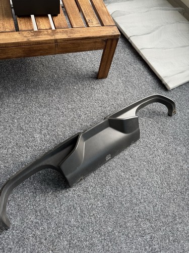 Akrapovic carbon fiber rear - carbon,