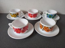 VINTAGE LOT 5 TASSES A CAFÉ